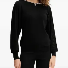 Трикотаж с плиссированными рукавами и цепочкой Трикотаж с плиссированными рукавами и цепочкой