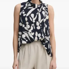 Блузка на завязках на шее с абстрактным узором