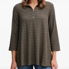 Фактурный топ на молнии