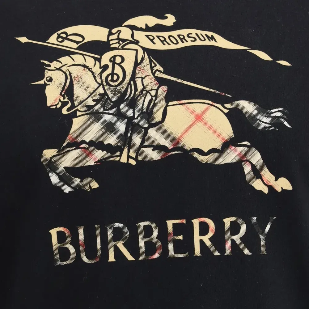 Хлопковая футболка с градиентом и монограммой EKD