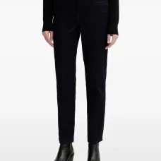 Джинсы прямого кроя Джинсы прямого кроя