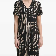 Платье с V-образным вырезом и ажурным узором