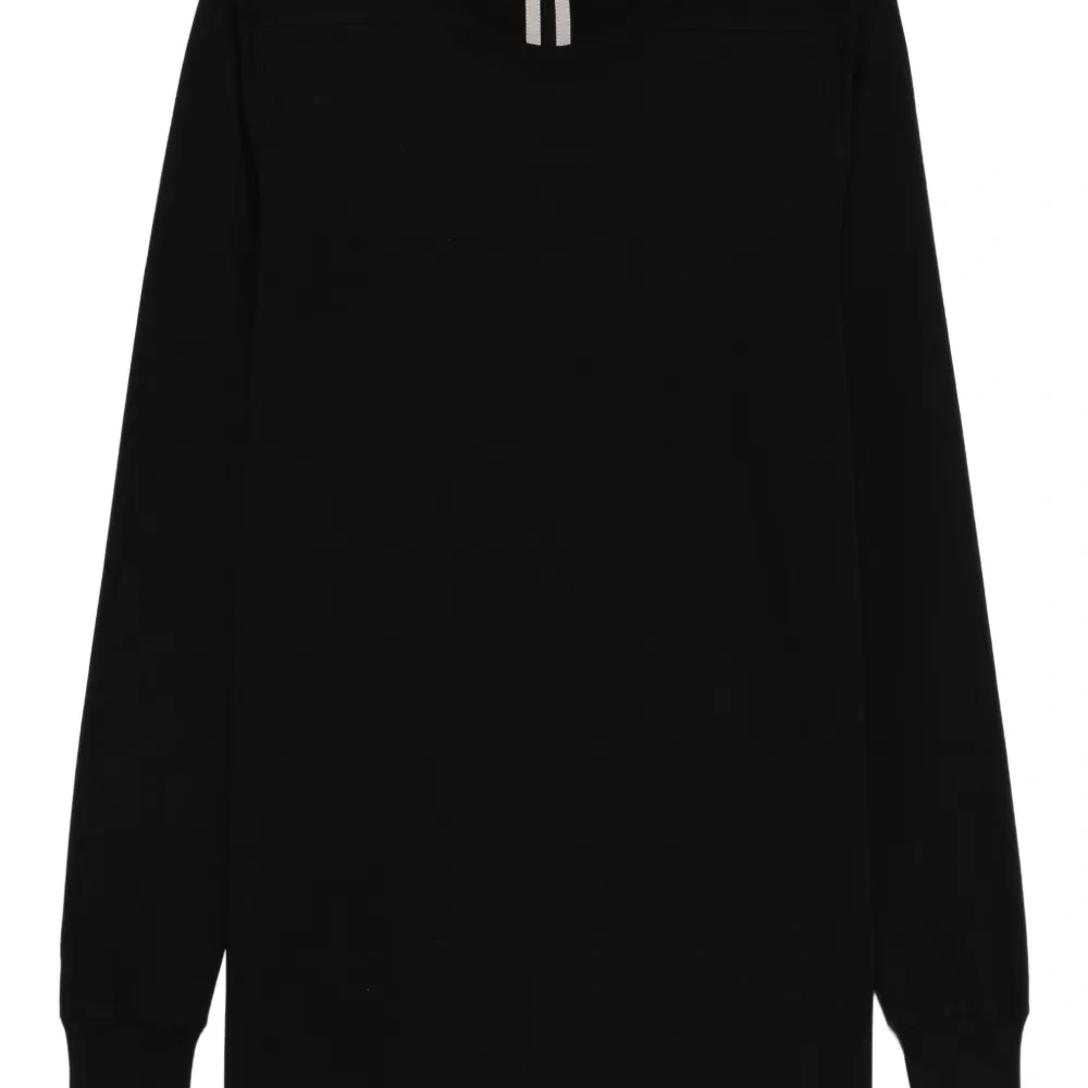 Футболка с длинными рукавами