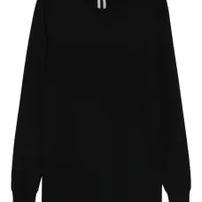 Футболка с длинными рукавами