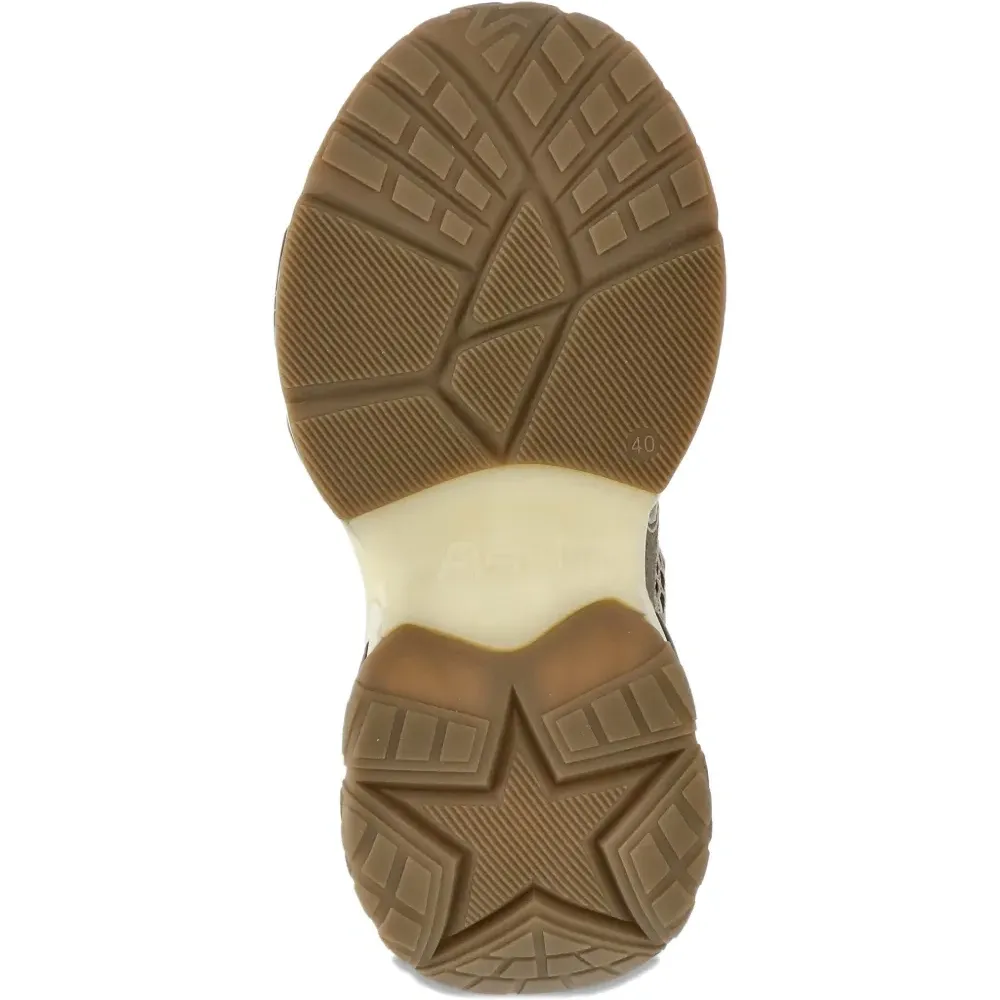 Кроссовки с вставками с драконом