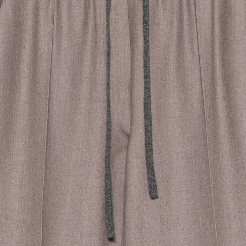 Брюки на завязках