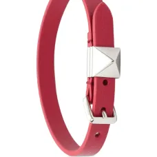 Браслет с заклепками