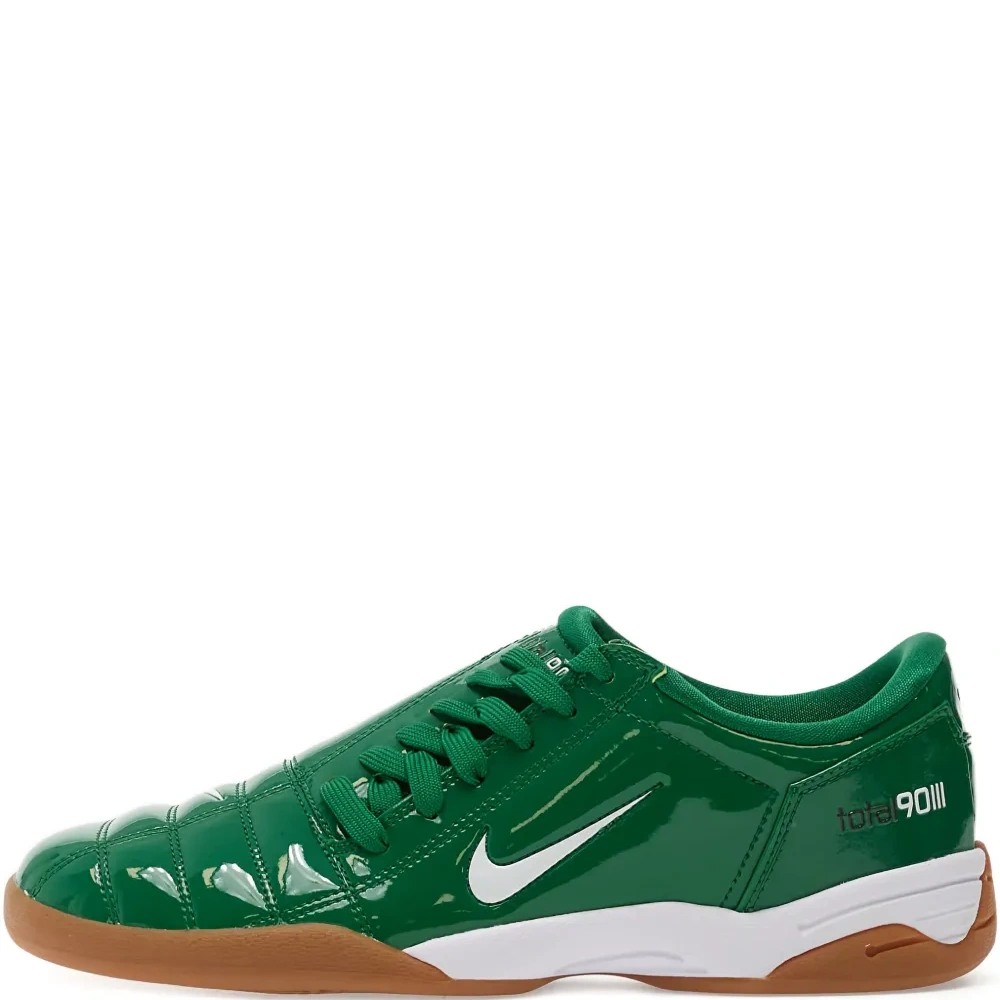 Кроссовки Total 90