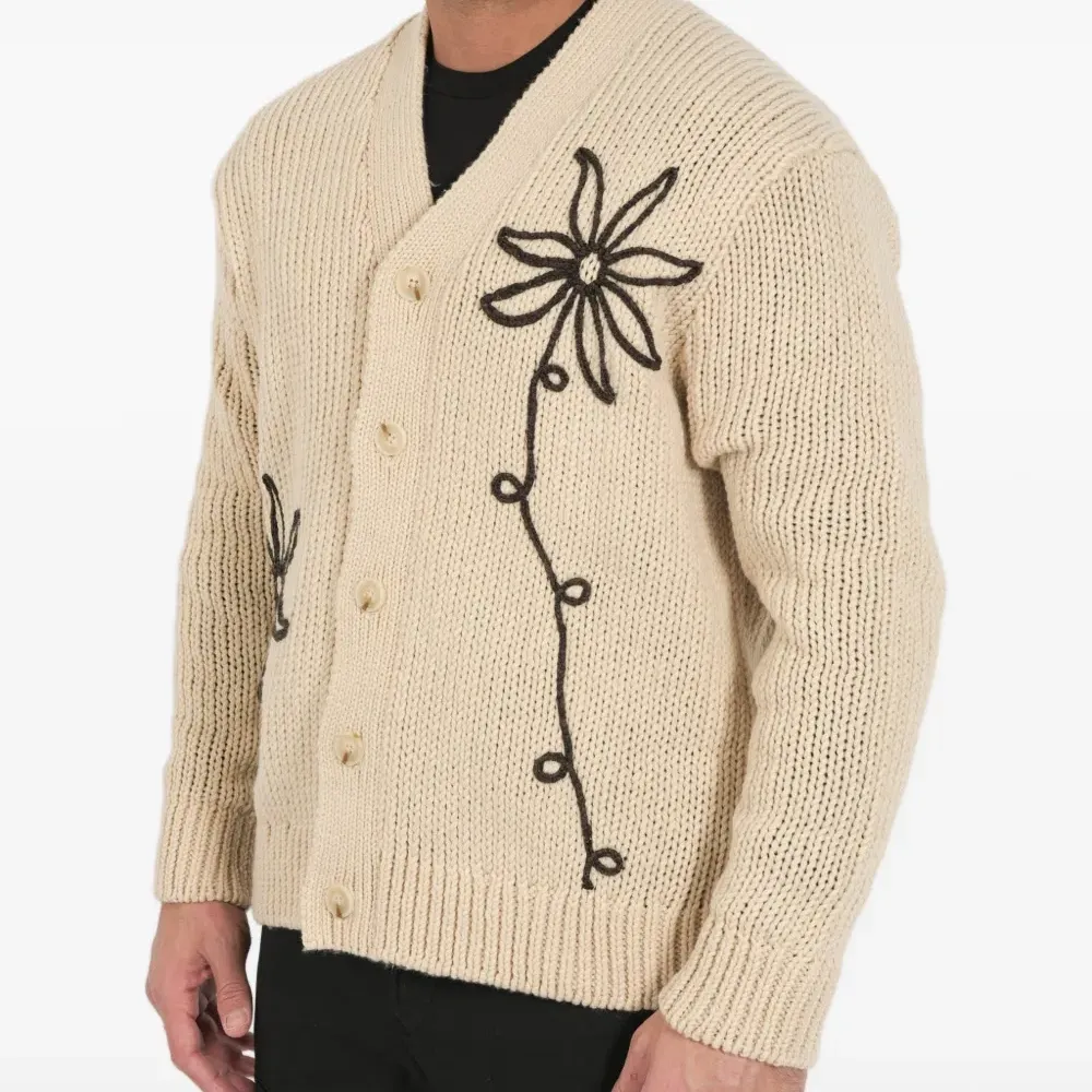 Жакет Mika с цветочной вышивкой и V-образным вырезом