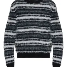 Полосатый свитер с круглым вырезом Safinnley