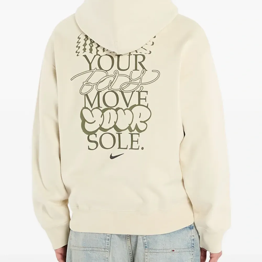 Худи с графическим логотипом