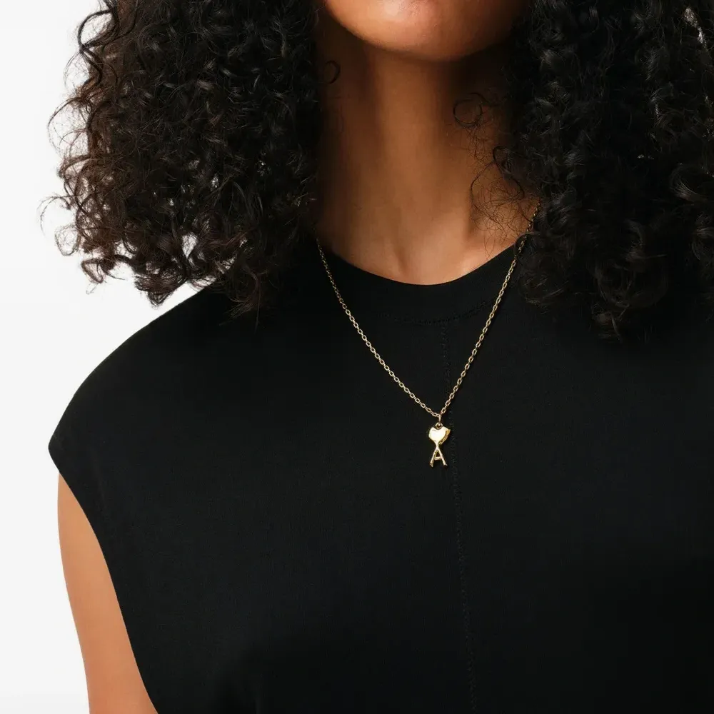 Колье с подвеской