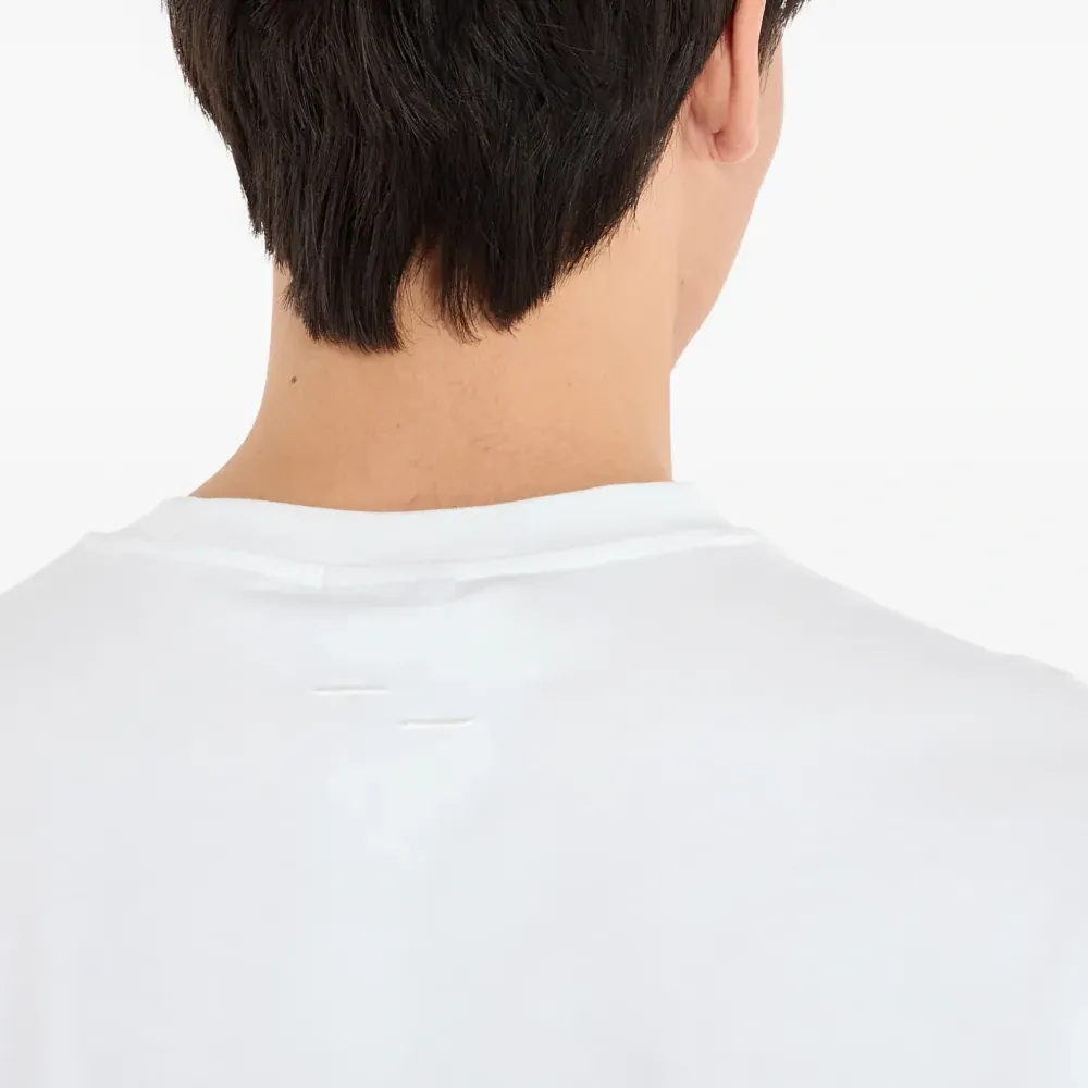 Футболка свободного кроя с вышивкой