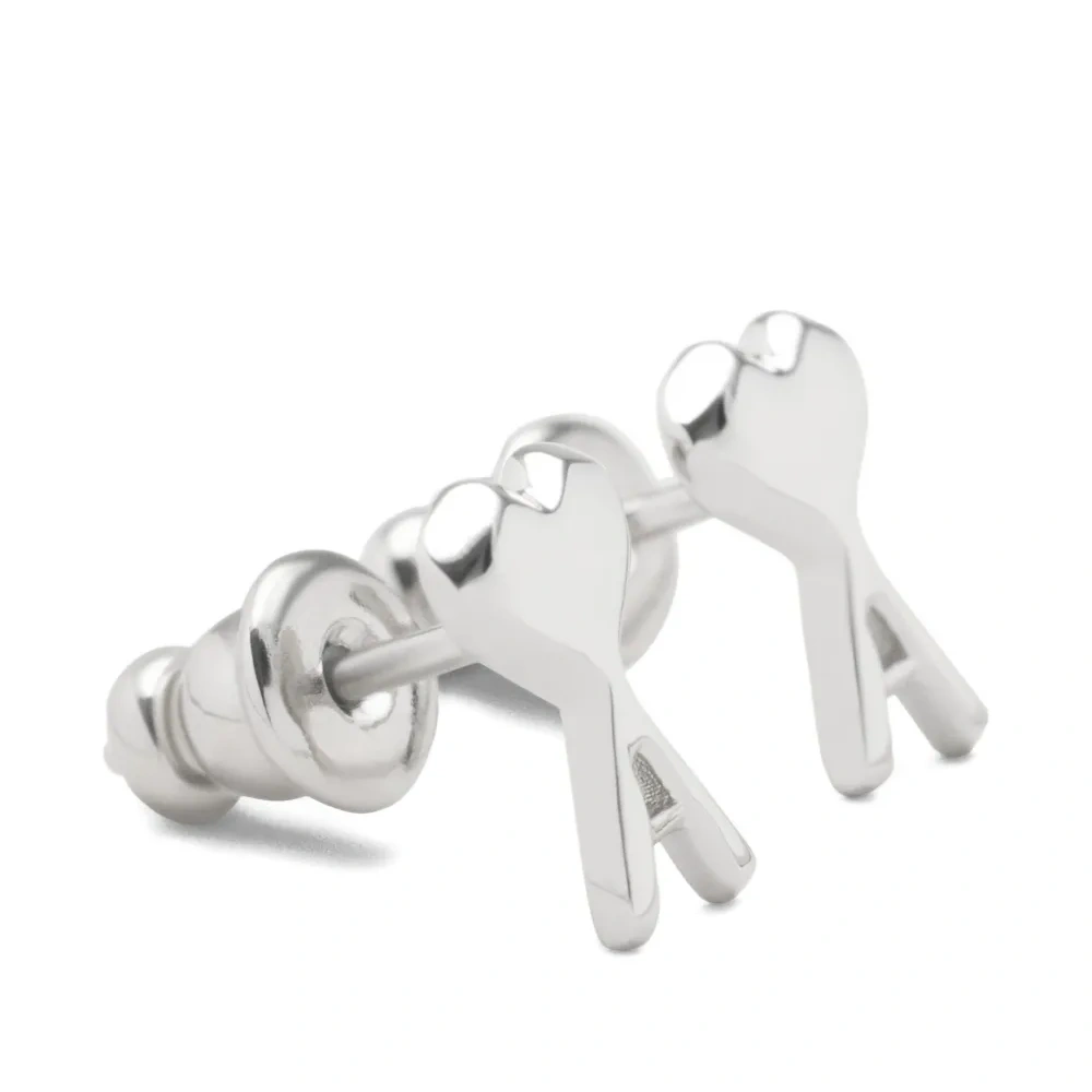 Серьги-гвоздики с монограммой Ami de Coeur