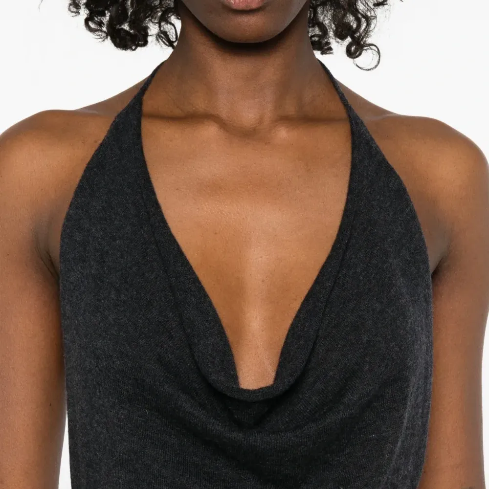 Топ с вырезом халтер