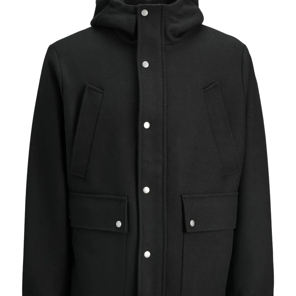 Куртка с капюшоном на пуговицах