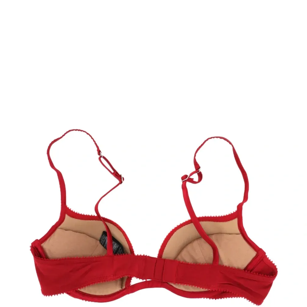 Бюстгальтер из кружев с цветочным узором