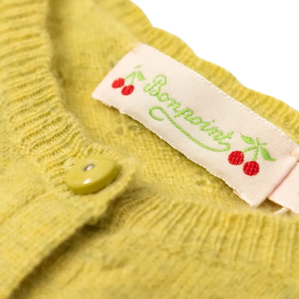 Кардиган на пуговицах