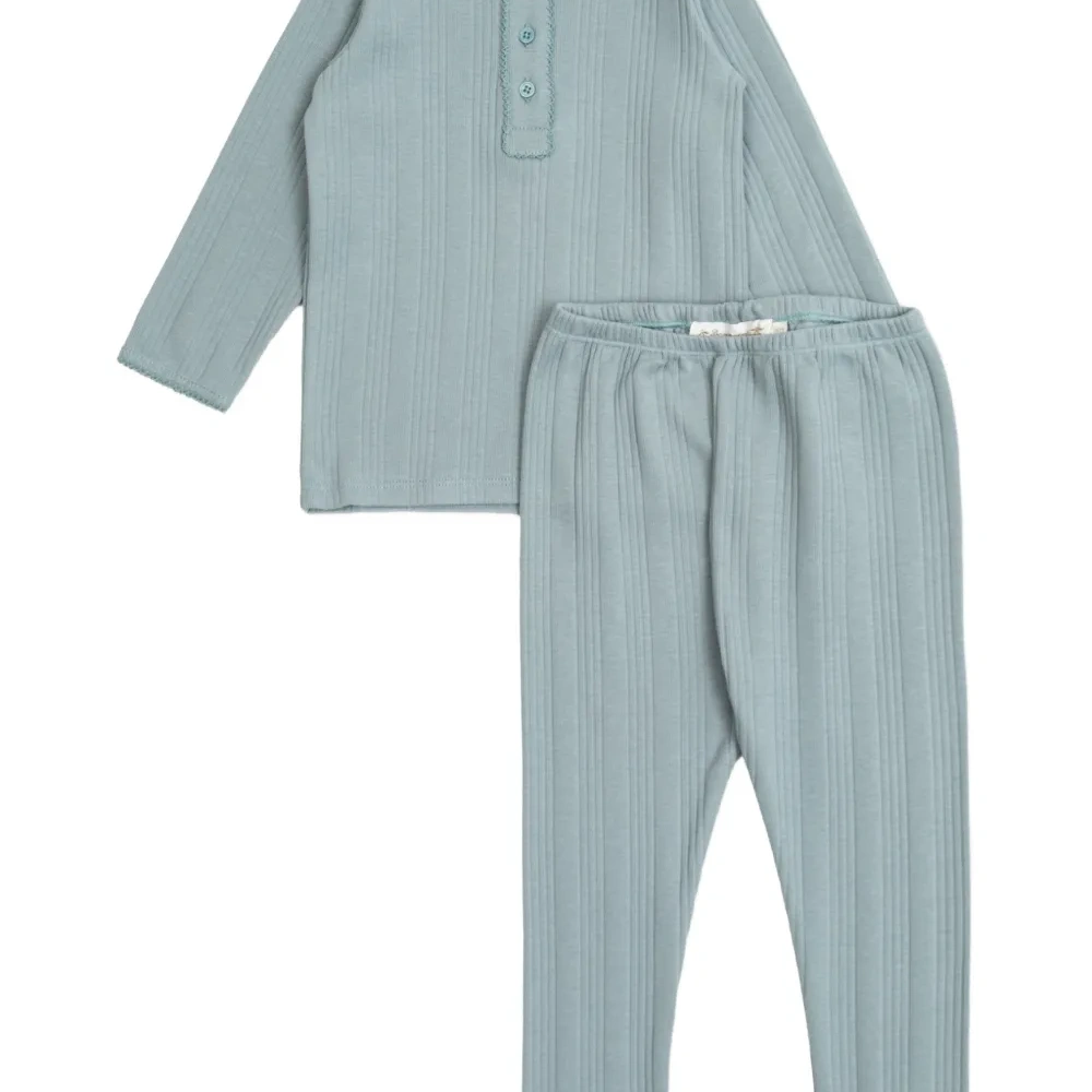 Комплект из ребристых брюк на пуговицах