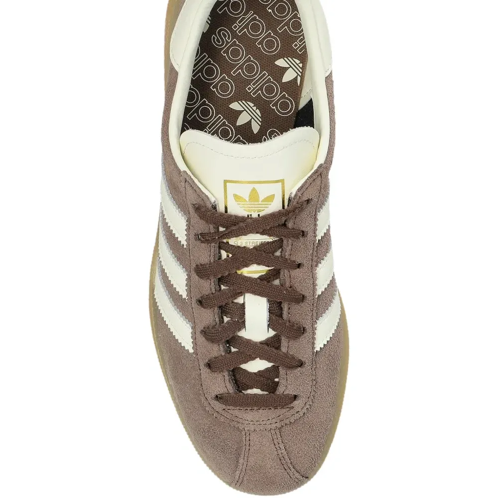 Кроссовки Muenchen на шнуровке