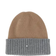 Рифленая шапка с отделкой в виде звезды Рифленая шапка с отделкой в виде звезды