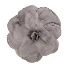 Брошь в виде цветка