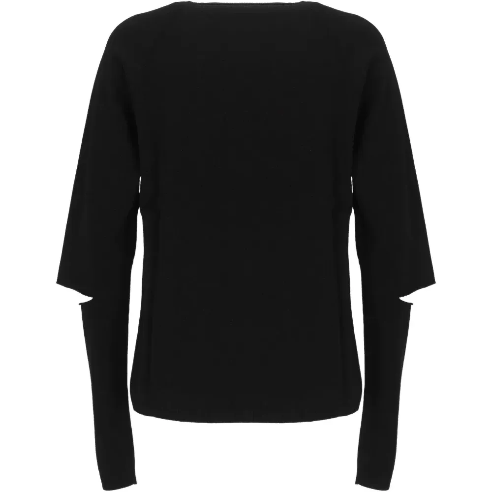 Джемпер с вырезами и круглым вырезом горловины