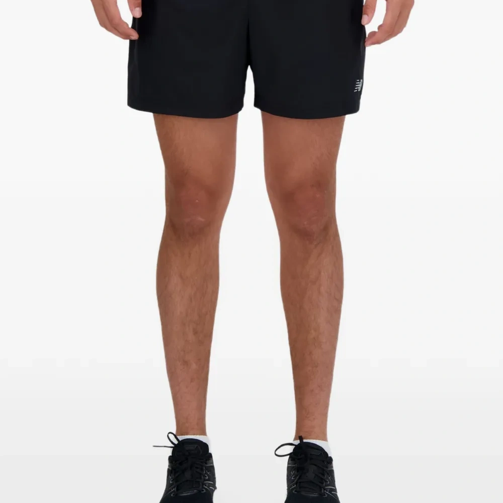 Спортивные шорты Essential 5"