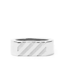 Геометрическое кольцо с диагональной полосой Геометрическое кольцо с диагональной полосой