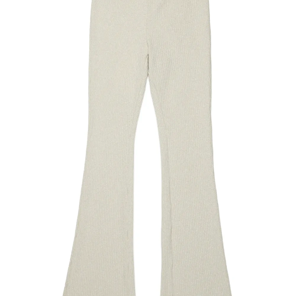 Клёшные брюки с логотипом