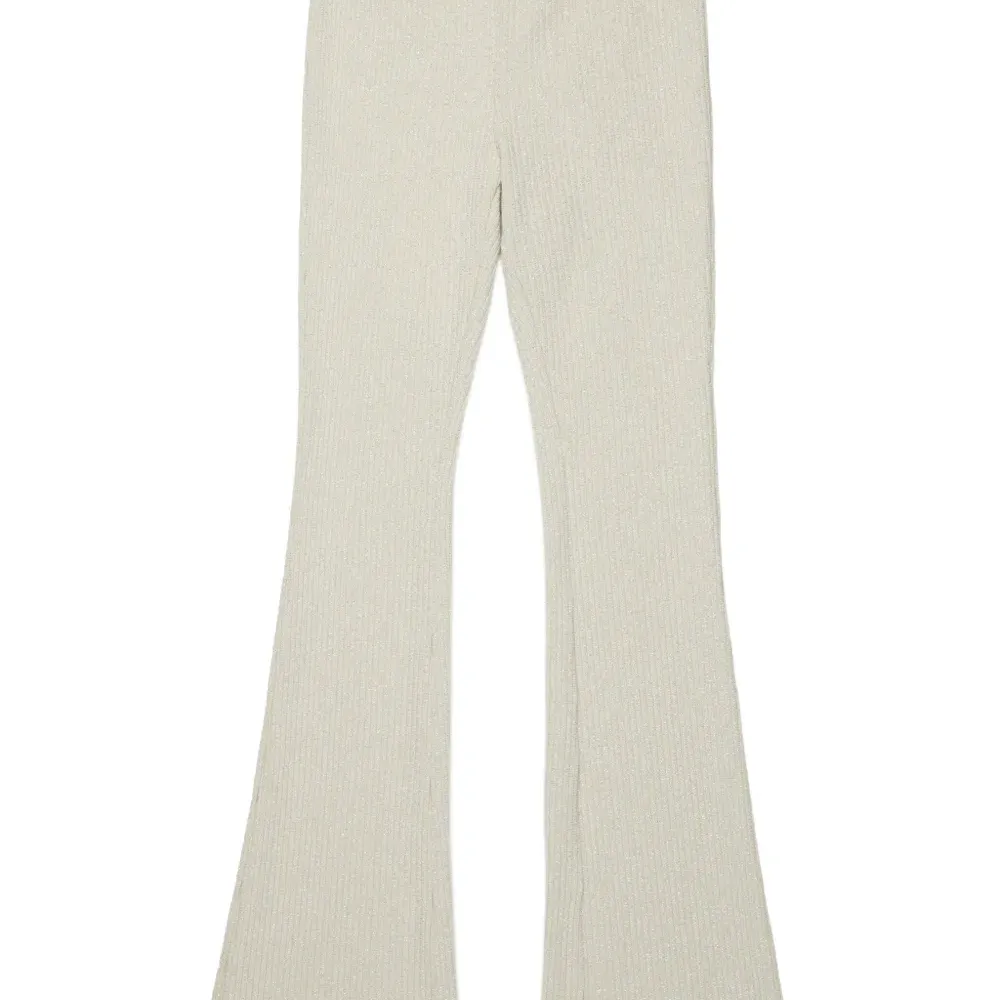 Клёшные брюки с логотипом