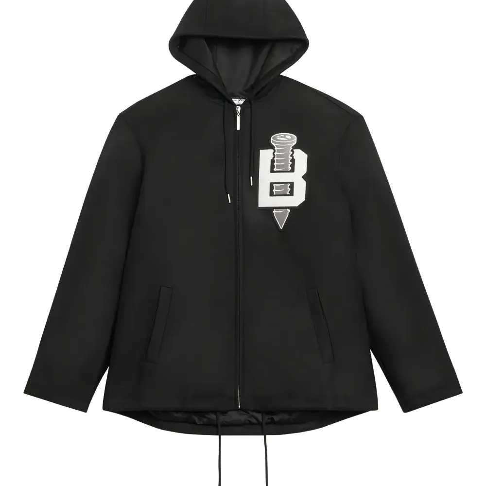Куртка с капюшоном и нашивкой с логотипом