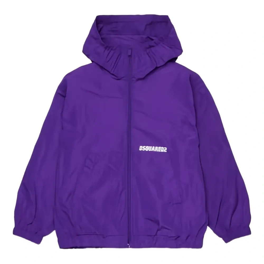 Куртка с капюшоном и логотипом