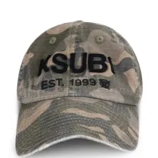 Бейсболка с камуфляжными нашивками и логотипом Бейсболка с камуфляжными нашивками и логотипом