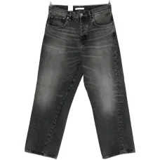 Широкие джинсы из потертого денима с перекрученным кроем Широкие джинсы из потертого денима с перекрученным кроем