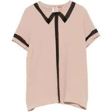 Блузка с воротником пола