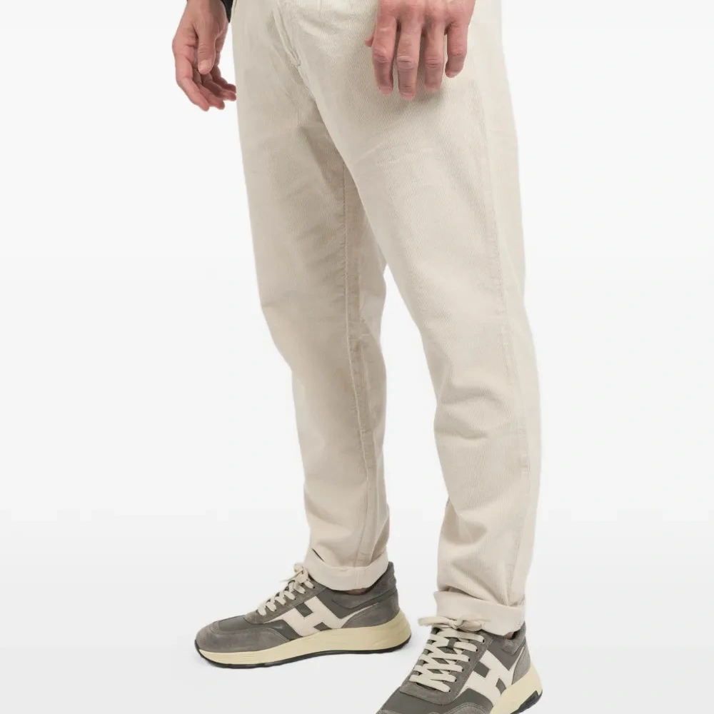 Бежевые брюки