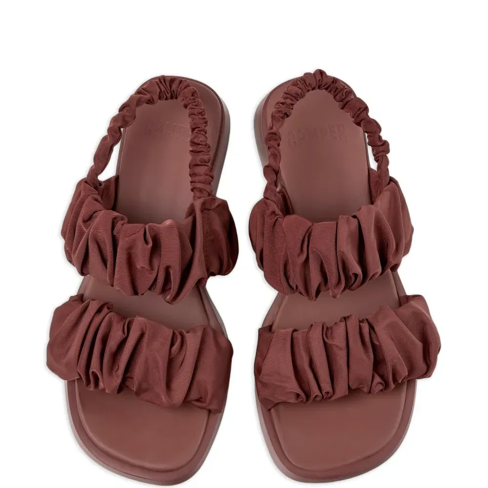 Босоножки Dana со сборками