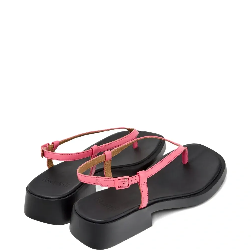 Сандалии Dana Сандалии Dana