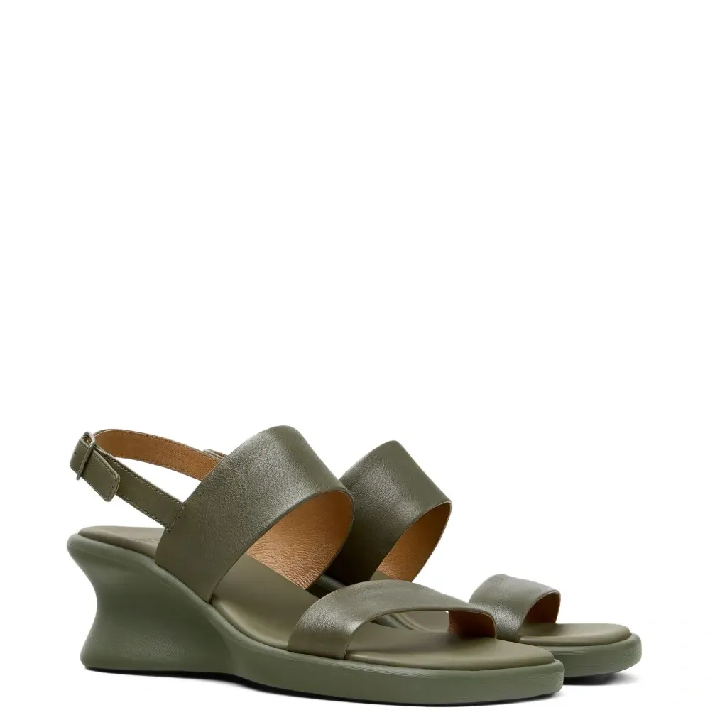 Сандалии Louise с пряжками Сандалии Louise с пряжками