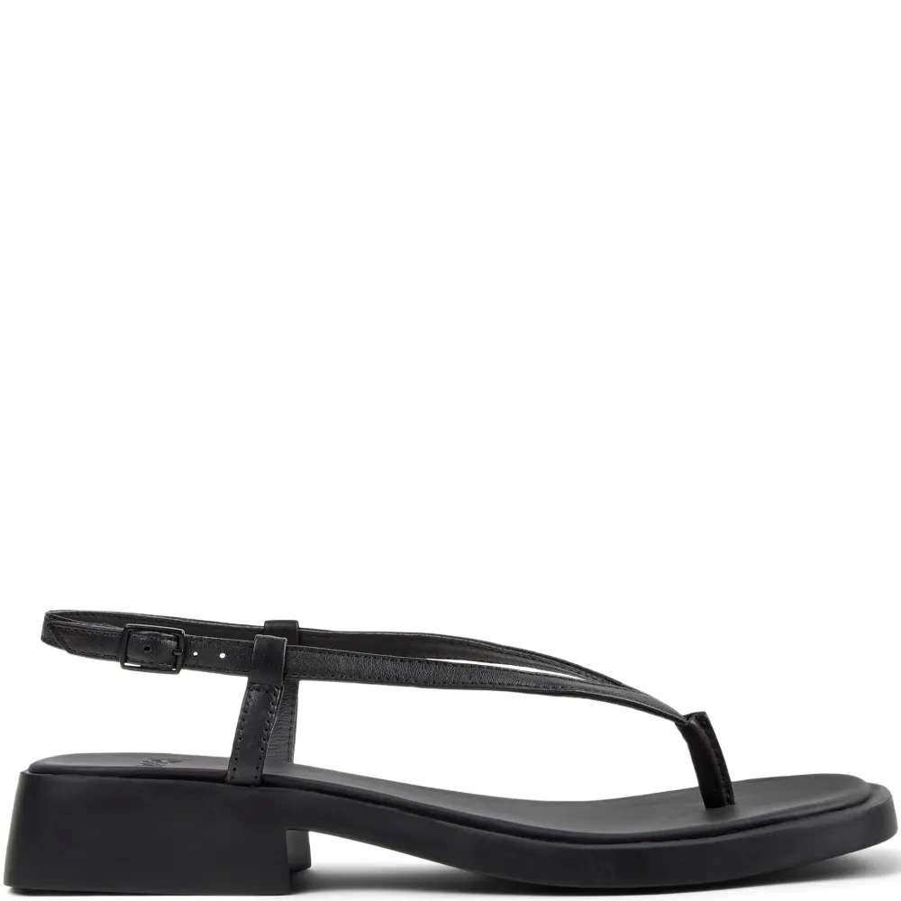 Сандалии Dana с пряжками