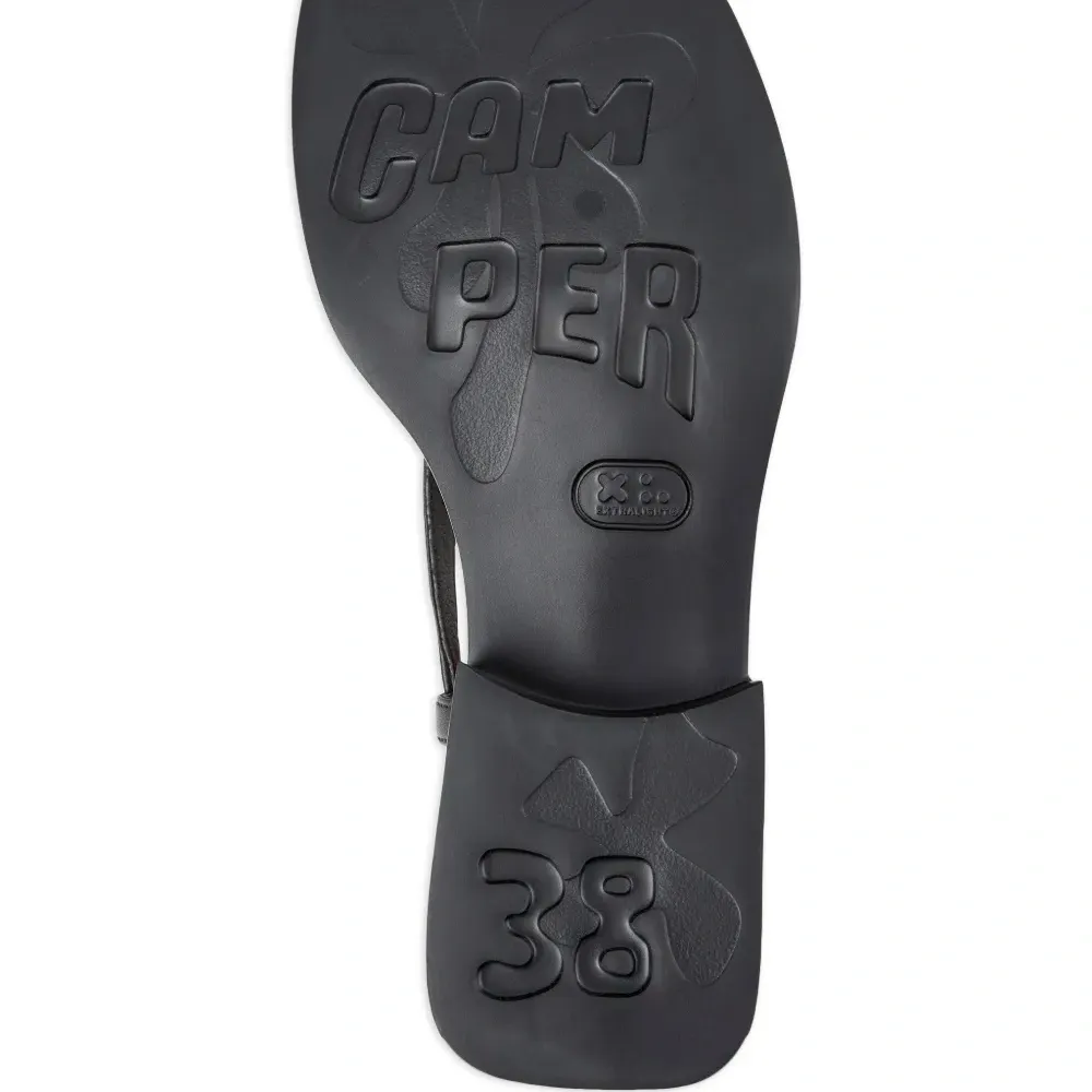 Сандалии Dana с пряжками Сандалии Dana с пряжками