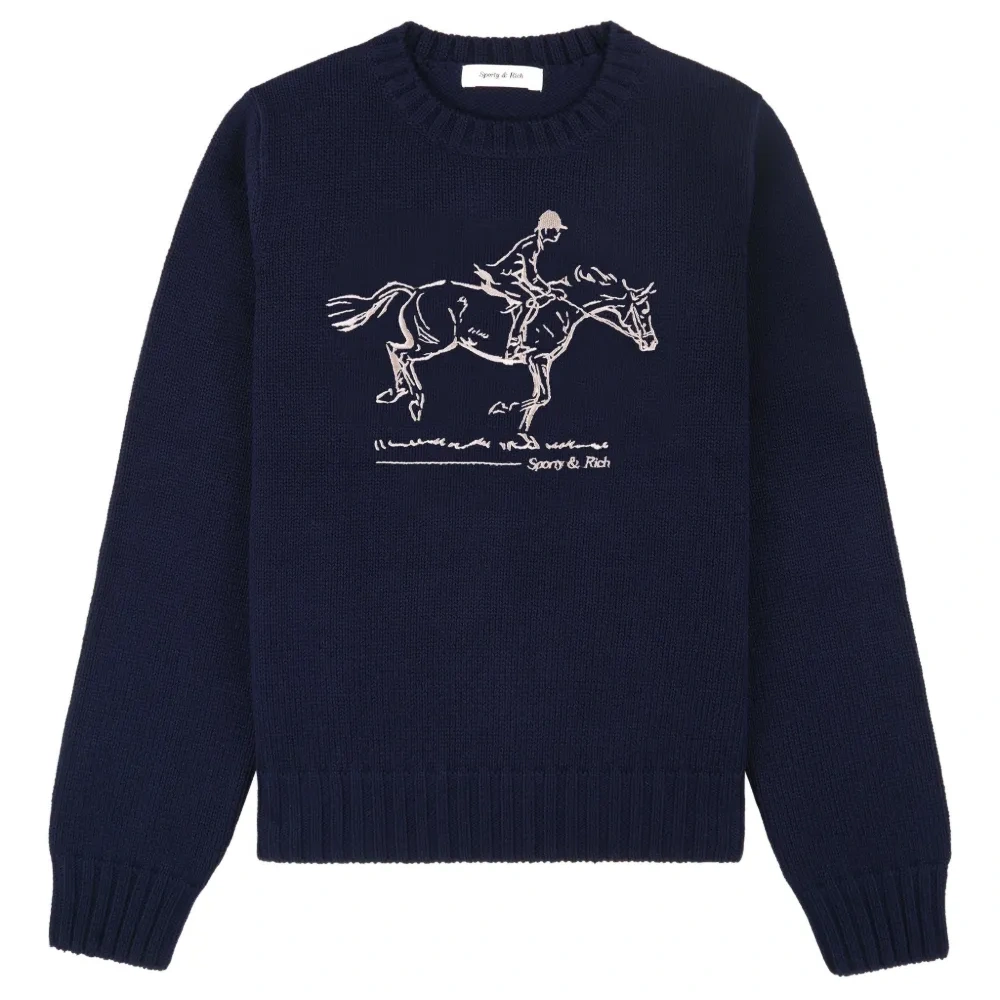 Свитер с вышивкой в конной тематике и круглым вырезом