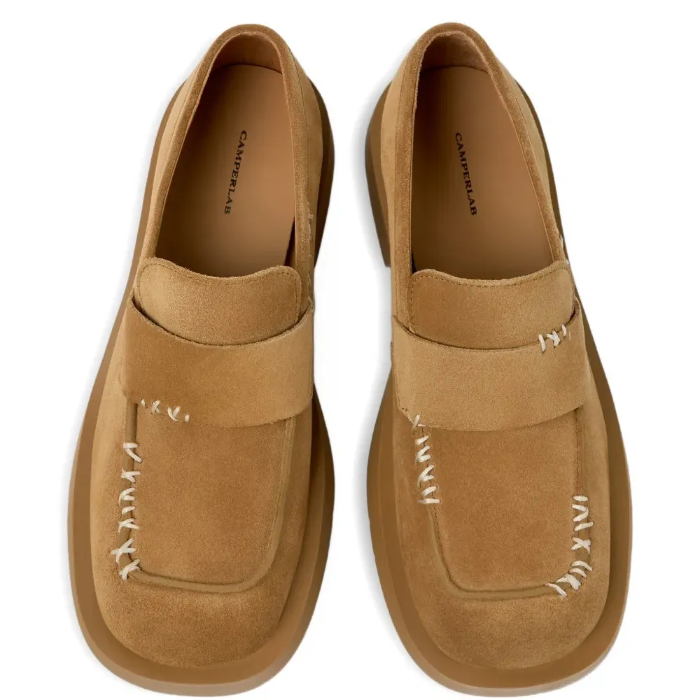 Лоферы с прострочкой