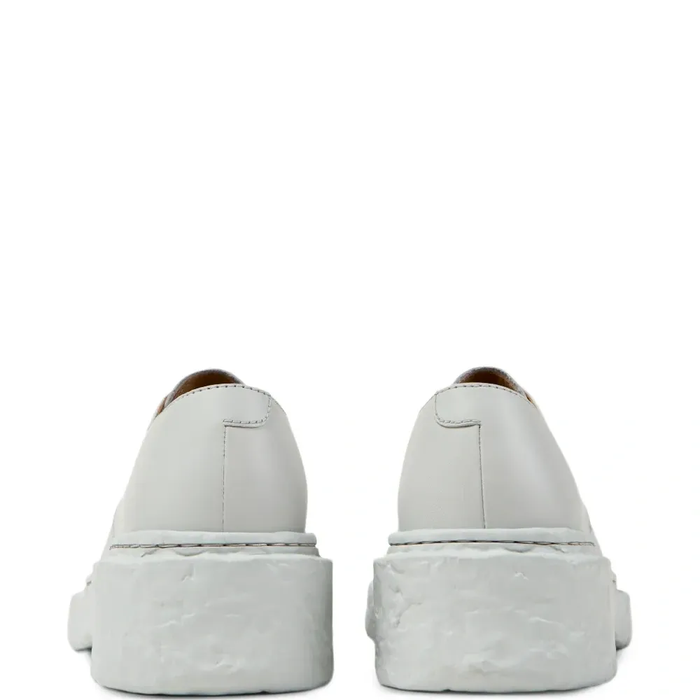 Туфли Vamonos на шнуровке