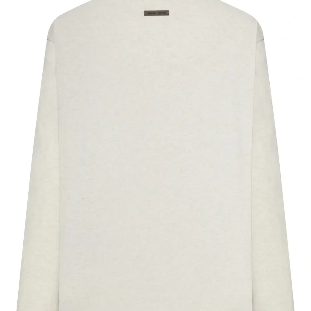 Футболка с длинными рукавами и логотипом