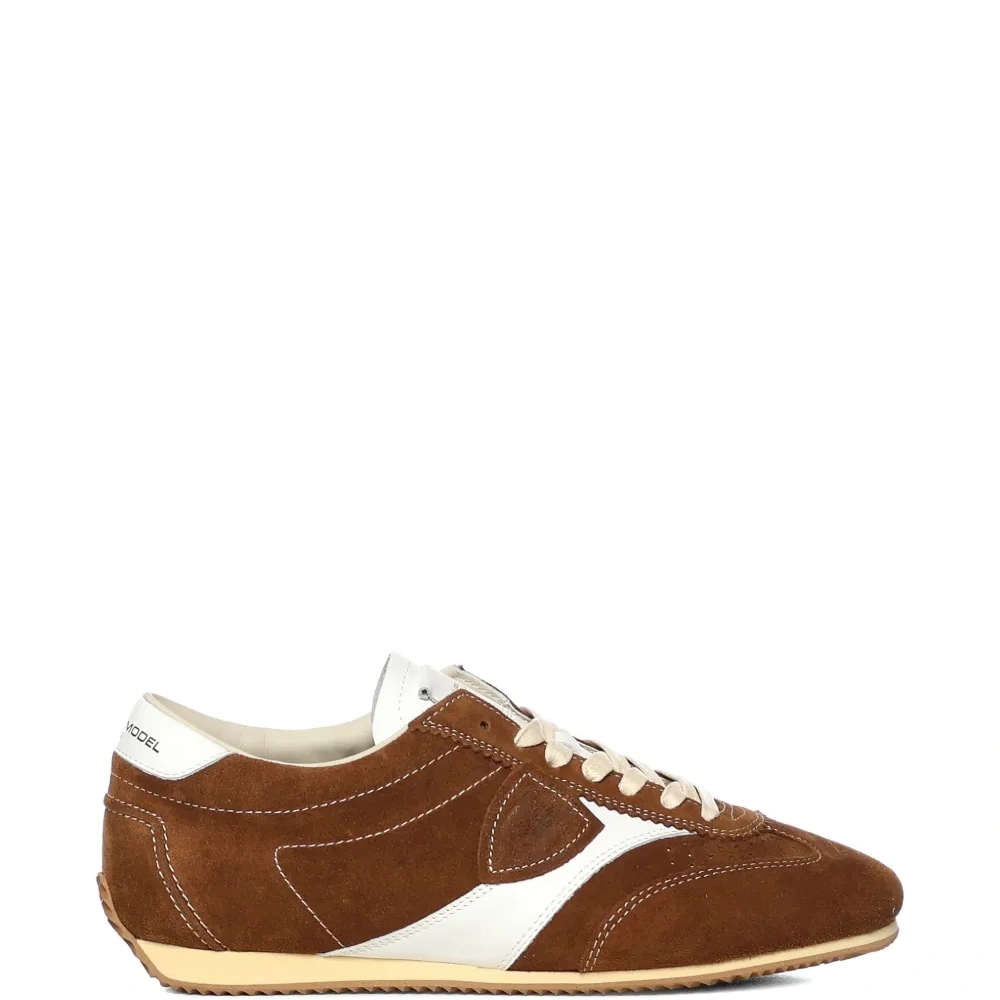 Кроссовки с замшевыми вставками Кроссовки с замшевыми вставками