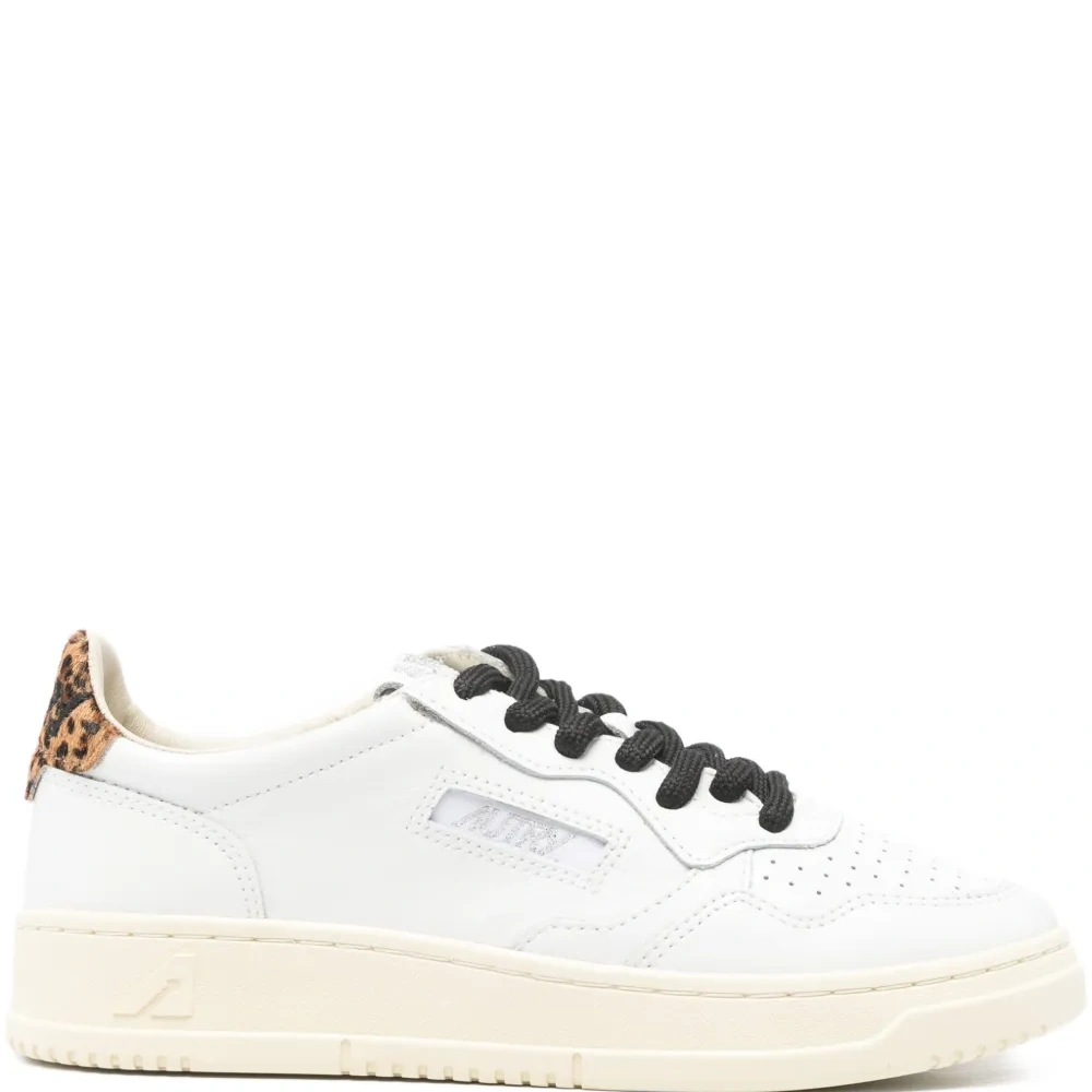 Кроссовки Medalist с леопардовыми вставками и шнуровкой