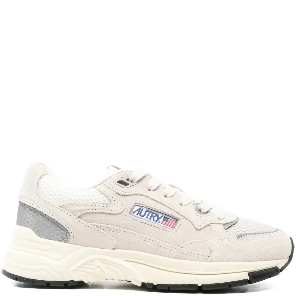 Замшевые кроссовки Hyperway на шнуровке