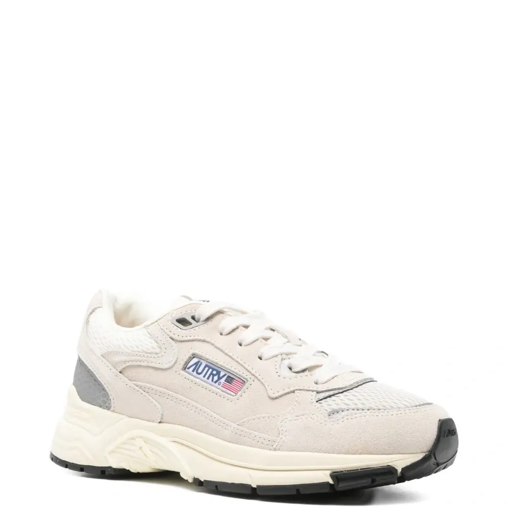 Замшевые кроссовки Hyperway на шнуровке